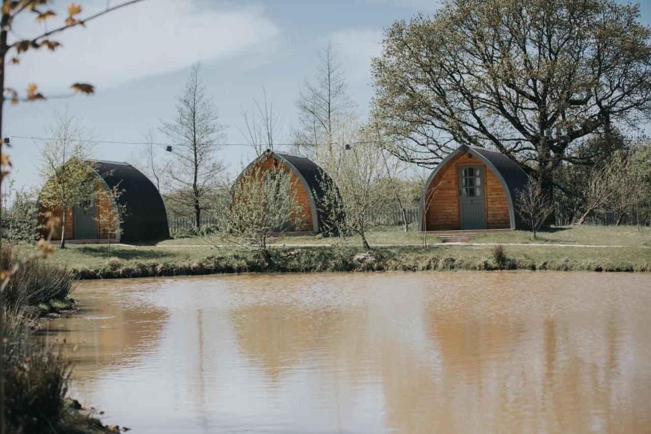 Charnock Farm Motel レイランド エクステリア 写真